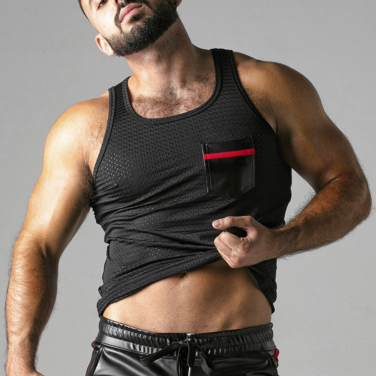 TOP LOOK AT HARDER VERMELHO LOCKER GEAR44 XXL